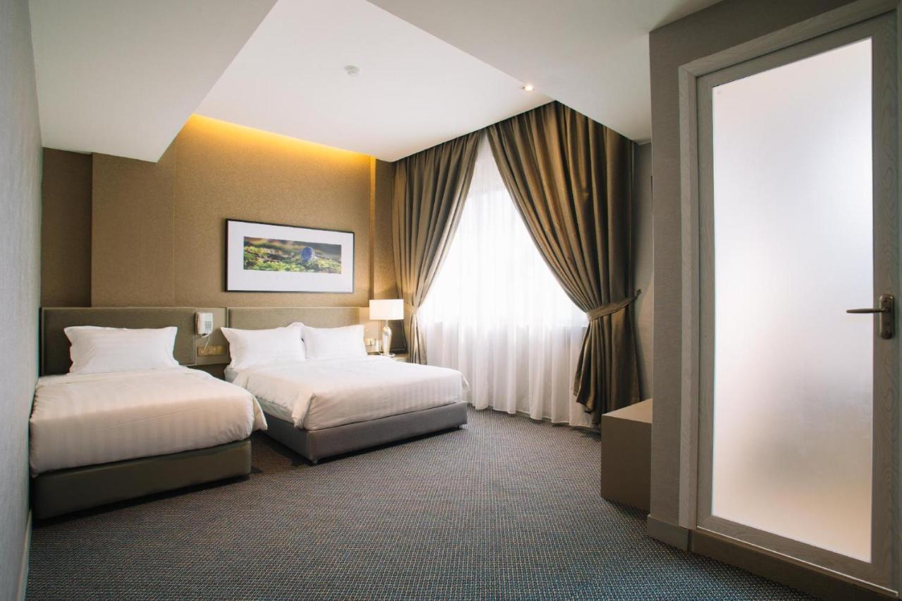 De Cyber Boutique Hotel Кіберджая Екстер'єр фото